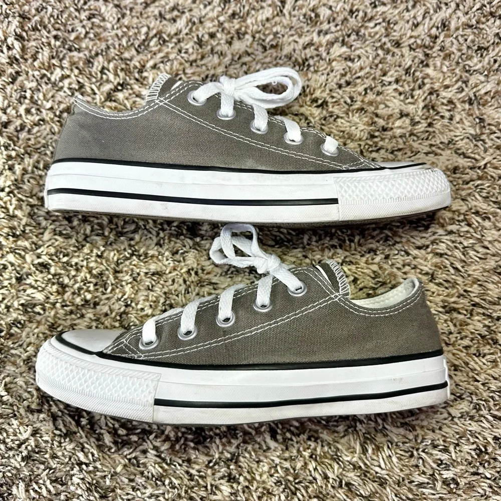 Converse‎ All Star Gray Low Top Shoes Sneakers Women's Size 5